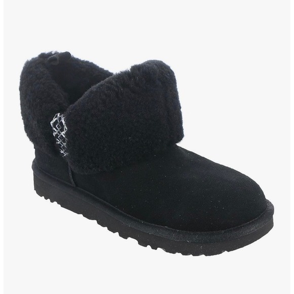 UGG Shoes - UGG Women's Ultra Mini Braid Boot size 7 New with Box